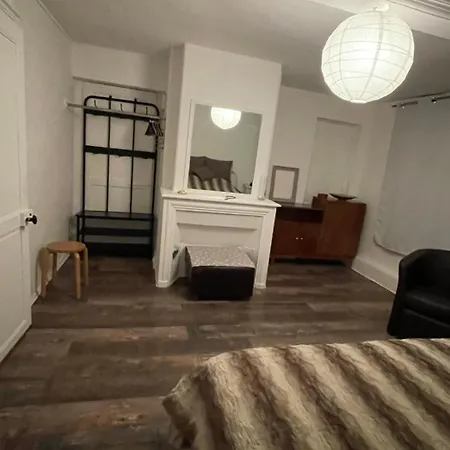 Privat bolig Chez Rejine Artiste Peintre Et Photographe